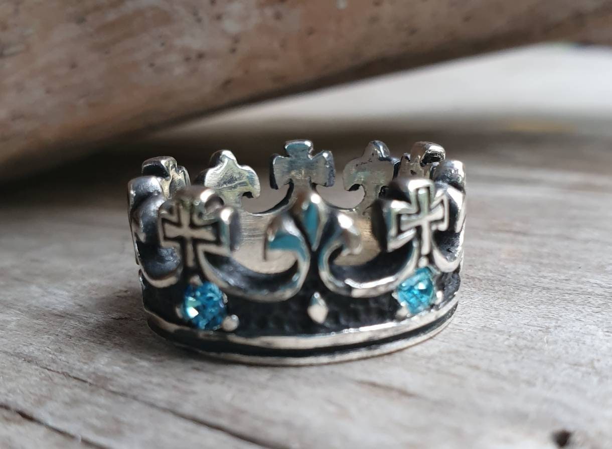 crown ring,sterling silver,swarovski crystals,chunky ring,rockabilly, hipster,wedding band,steampunk gothic