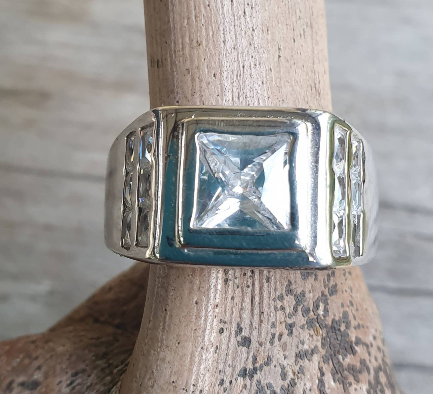 Silver signet ring,cz,sterling silver, Square top signet ring,Cubic zirconia, wedding dress ring, bling stone ring