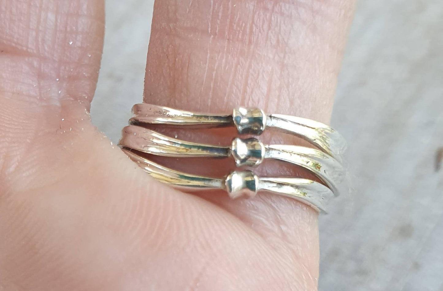 Fine silver ring,Sterling silver,triple dainty bow,twist band,fine band,boho ring,thin silver ring,pinkie ring,wire ring.