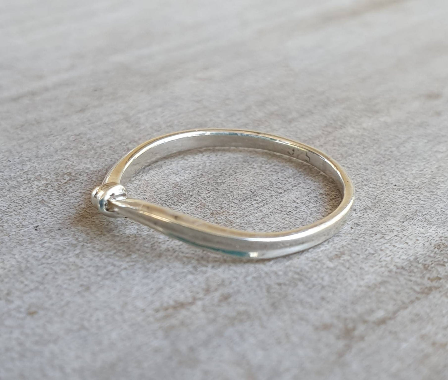 Fine silver ring,Sterling silver, dainty bow,curved band,fine band,boho ring,thin silver ring,pinkie ring,wire ring.