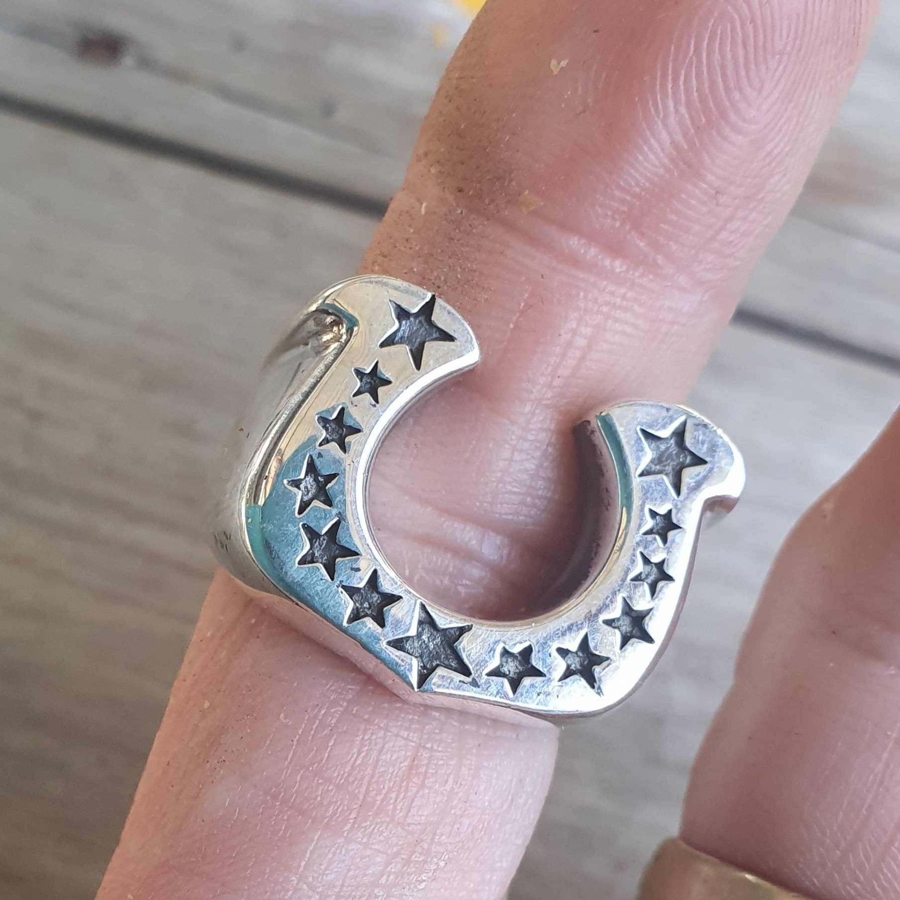 horseshoe ring,sterling silver,lucky ring,star, handmade,rockabilly,hipster,boho shic,gypsy,lucky horseshoe,goddess,new age,mens fashion,