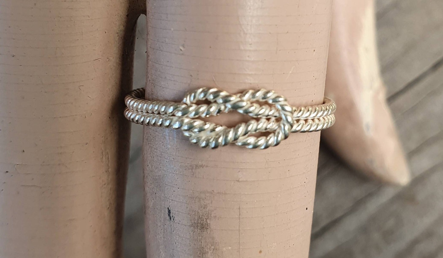 Knot ring,sterling silver,fine wire ring,dainty reef knot,fine twisted knot,boho,gypsy,silver wire ring,knot ring,handmade,