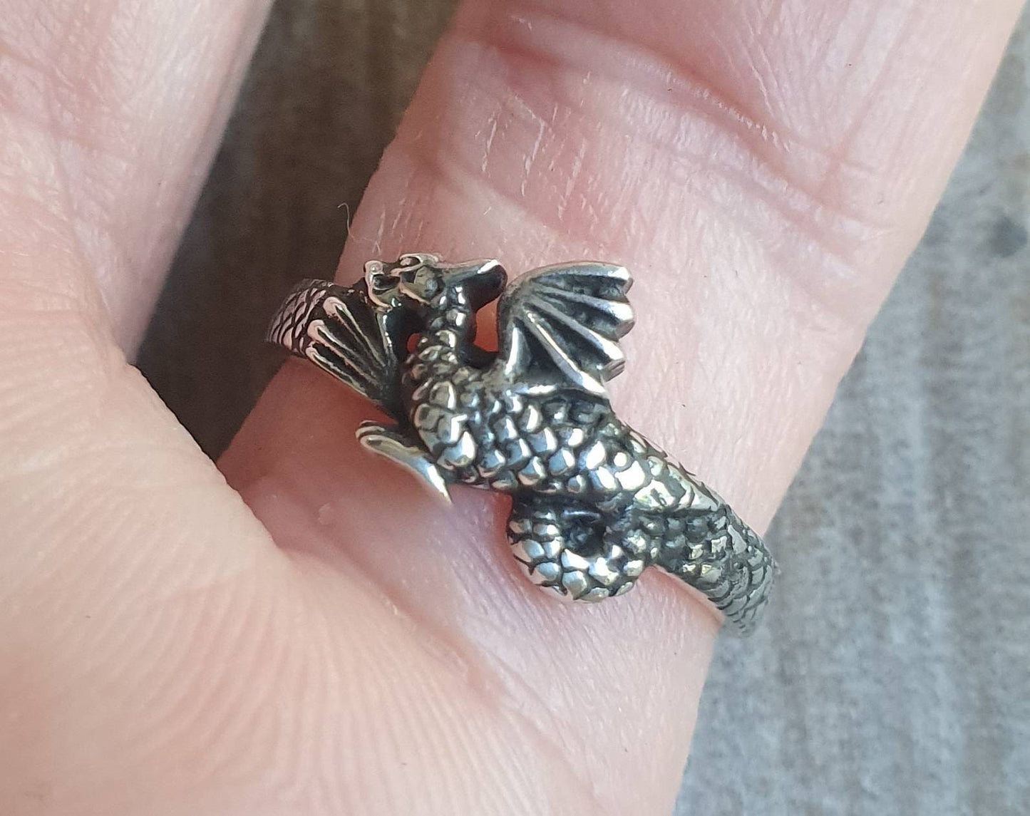 dragon ring,sterling silver,small dragon ring,welsh dragon,pinkie ring,steampunk,gothic punk,new age,mythical,dragon band,goddess