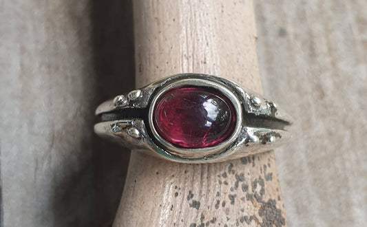 Garnet ring,sterling silver,rustic industrial  handmade,cabachon,ring,boho,new age,ball ring,