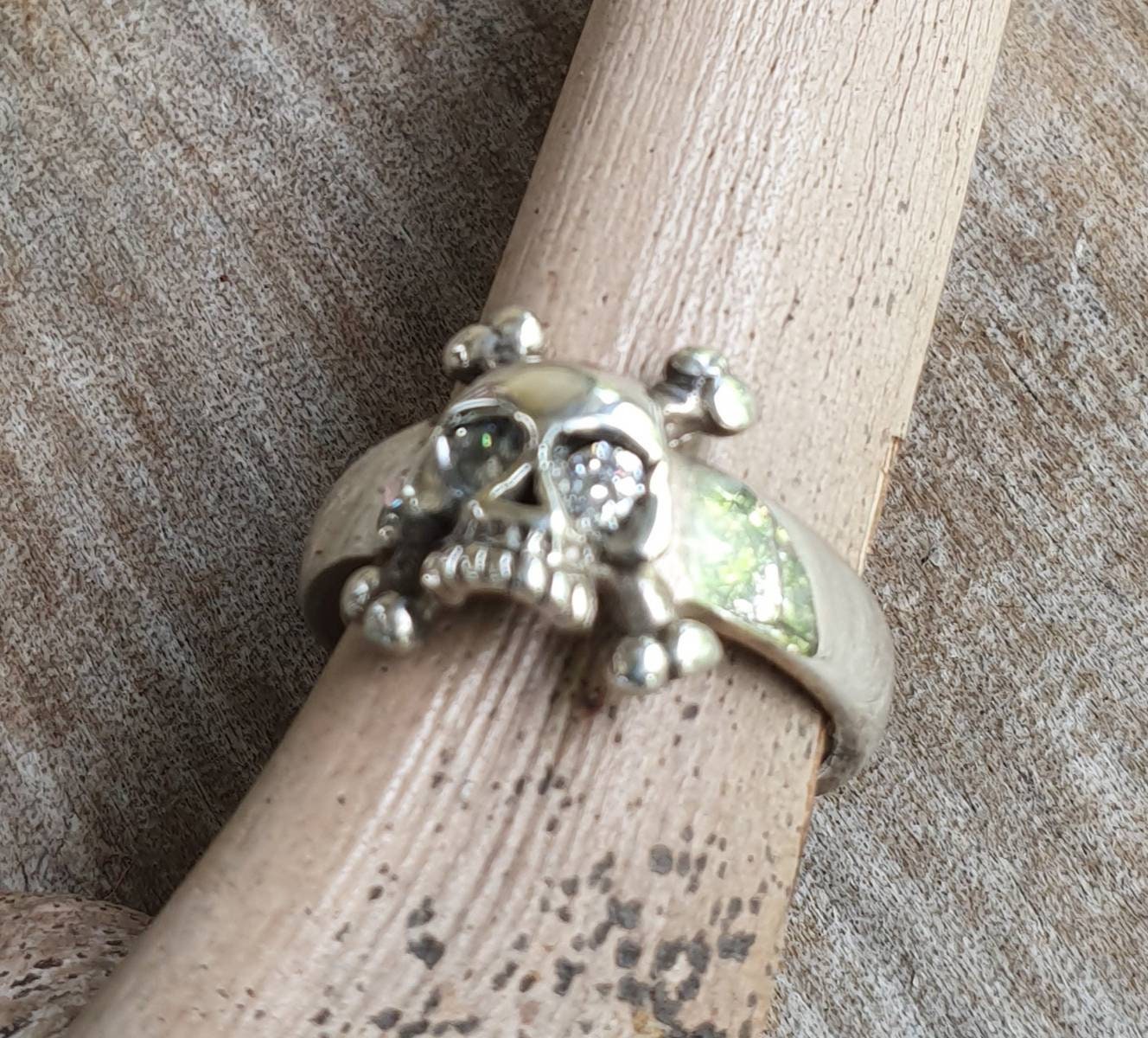 Small skull ring,Skull and cross bone,pirate,girls skull,sterling silver,handmade,gothic, punk, emo,steampunk,boho,pinkie skull,biker chick