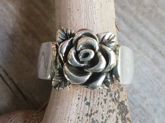 rose ring sterling silver alternative steampunk gothic art nouveau victorian flower rockabilly