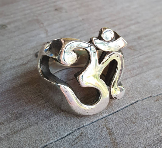 Large OM ring,EX LARGE,sterling silver, chunky ring, yoga, spiritual ,divine ,boho,new age jewellery,budda,Hindi,hippy,gypsy