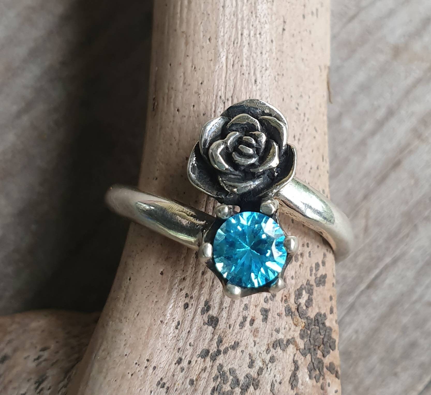 rose ring,cubic zirconia,sterling silver,long ring,hand made,retro, steampunk, gothic, art nouveau ,victorian,boho,gypsy,flower,