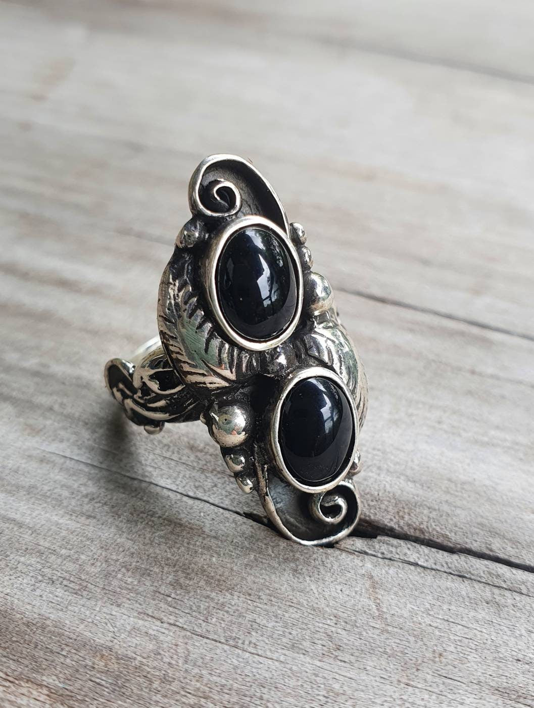 Onyx ring,leaf ring, sterling silver, alternative, steampunk, gothic, art nouveau,victorian, flower,rockabilly,long ring,boho,gypsy,tribal