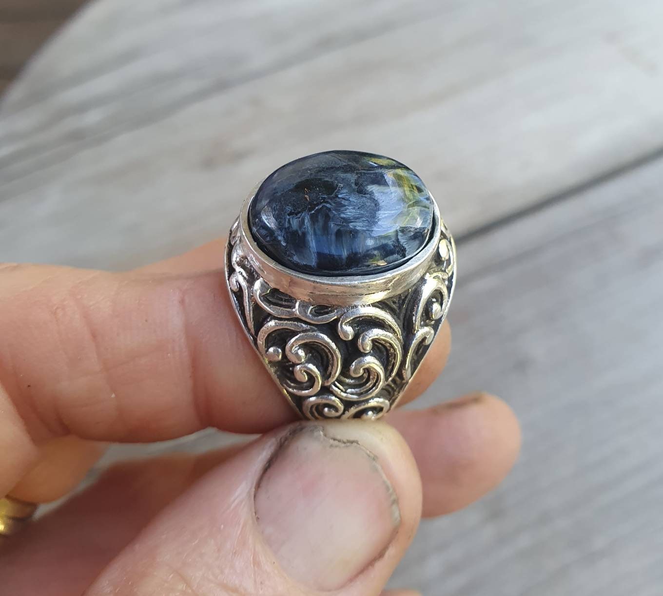 Pietersite,Tigers eye,chunky ring, sterling silver,beautiful scroll sides,vintage style,Japanese style waves,mens fashion,boho,