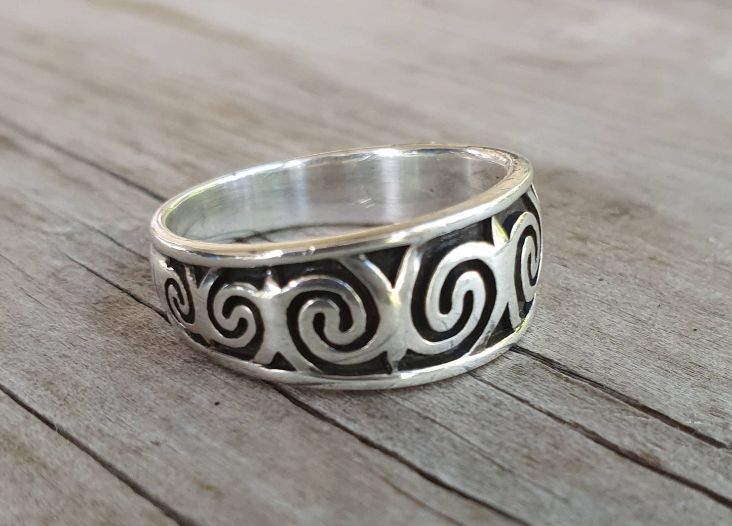 Silver tribal band,Sterling silver,spiral,Aztec,swirl,maori,koru,unisex band,wedding,boho,ethnic,Celtic,handmade,rock,vintage,rustic,