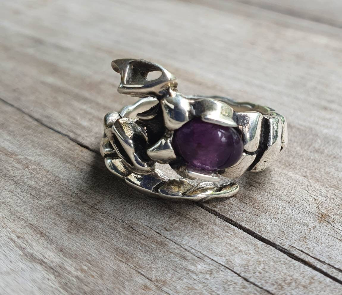 Scorpian ring, sterling,amethyst stone,zodiac,starsign ring,