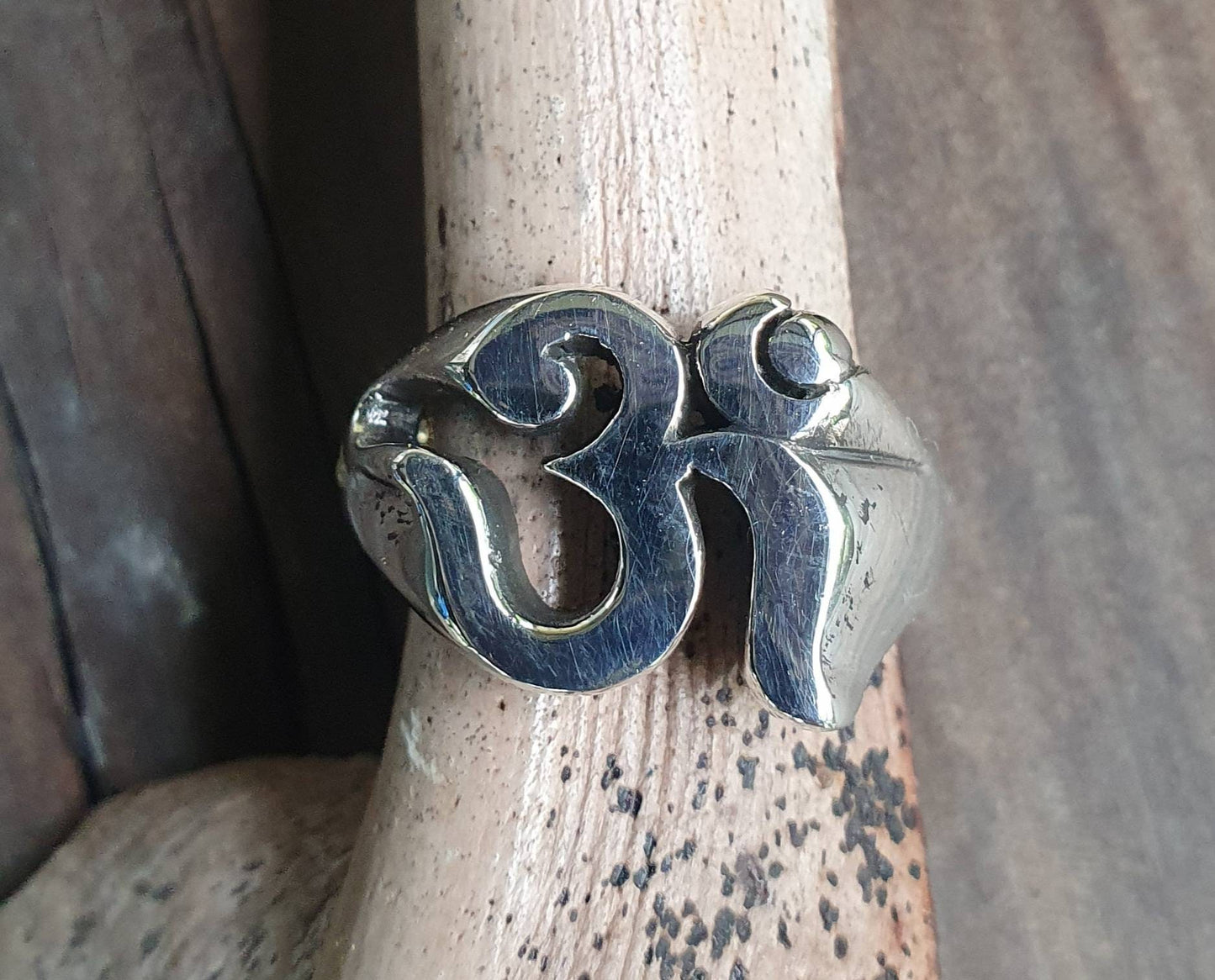 OM ring,MEDIUM, sterling silver, yoga, spiritual, boho,new age jewellery,handmade,budda,Buddhism,Hindu,hippy,sacred,