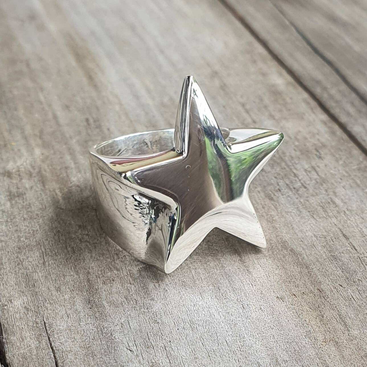 Large star ring,Sterling silver,caltex star,five pointed star,chunky ring,unisex,boho,hipster,designer fashion,