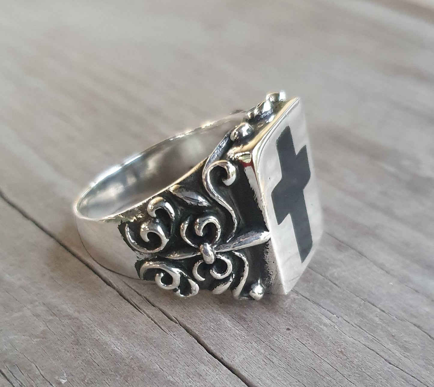 Large cross ring,sterling silver,enamel, filegree,steampunk,wedding ring,religious,jesus,God,Christian,church,vintage,baroque