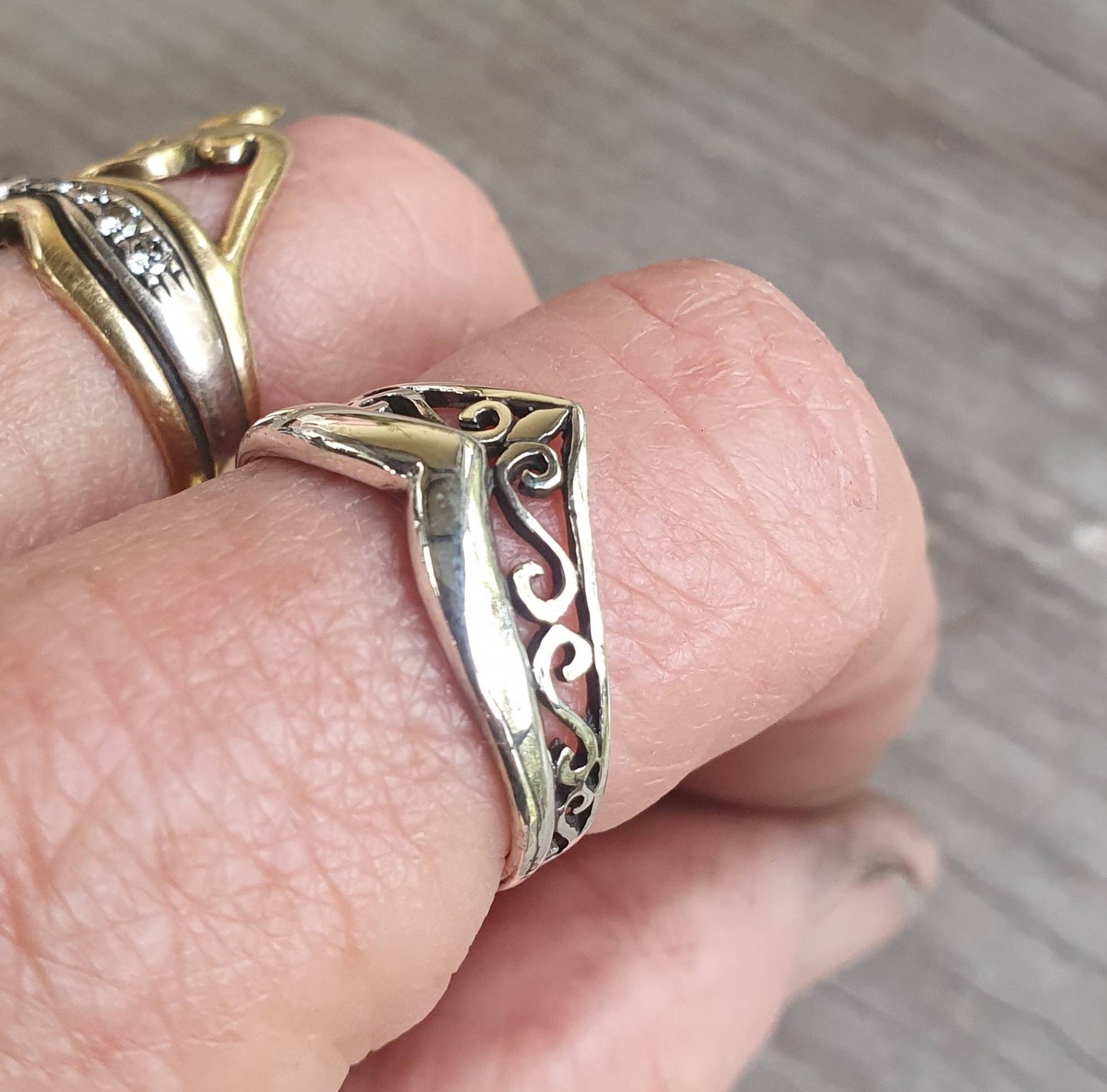 Chevron filegree ring,scroll,sterling silver,v ring,gothic,art nouveau, victorian,vintage,handmade,designer,boho,gypsy,hipster,