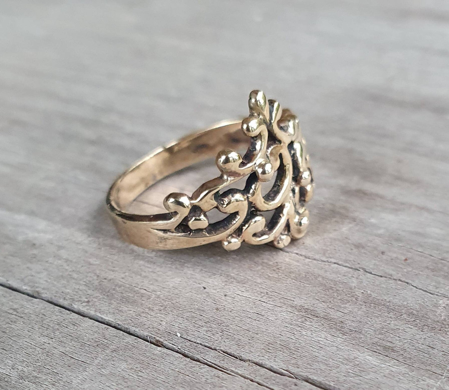 Gold scroll ring,solid 9ct/9k gold,dainty filegree,swirl,art nouveau,woodland  swirl,chevron