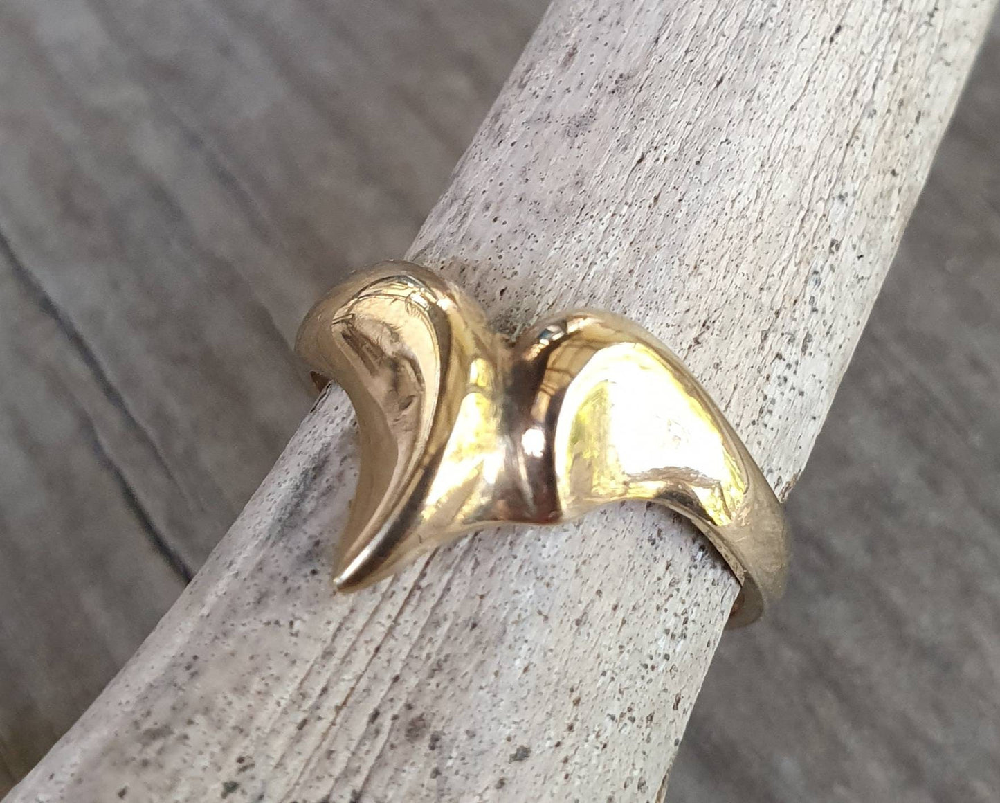 Gold chevron  ring,solid 9ct/9k gold,v shaped ring,modern,handmade,designer,boho,gypsy,wishbone,gold ring