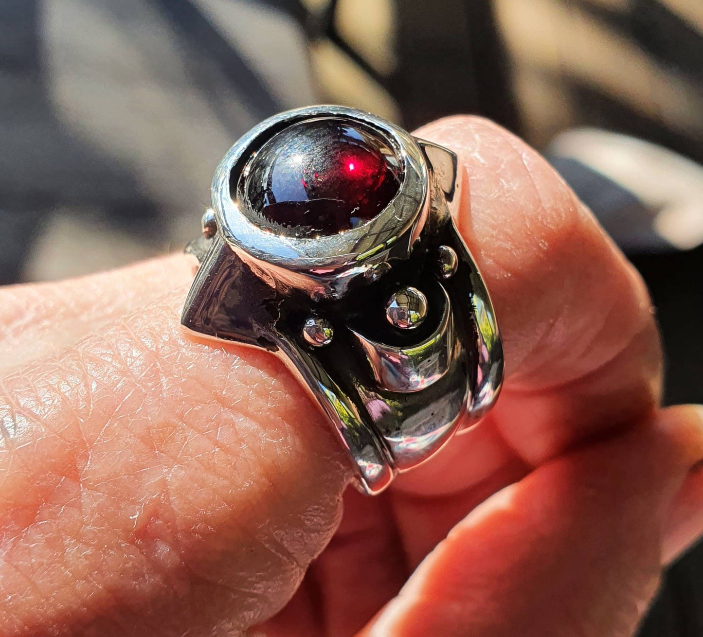 Garnet chunky ring,sterling silver,large garnet cabachon,unisex ring,wedding ring,boho,gemstone ring,handmade, retro,signet,