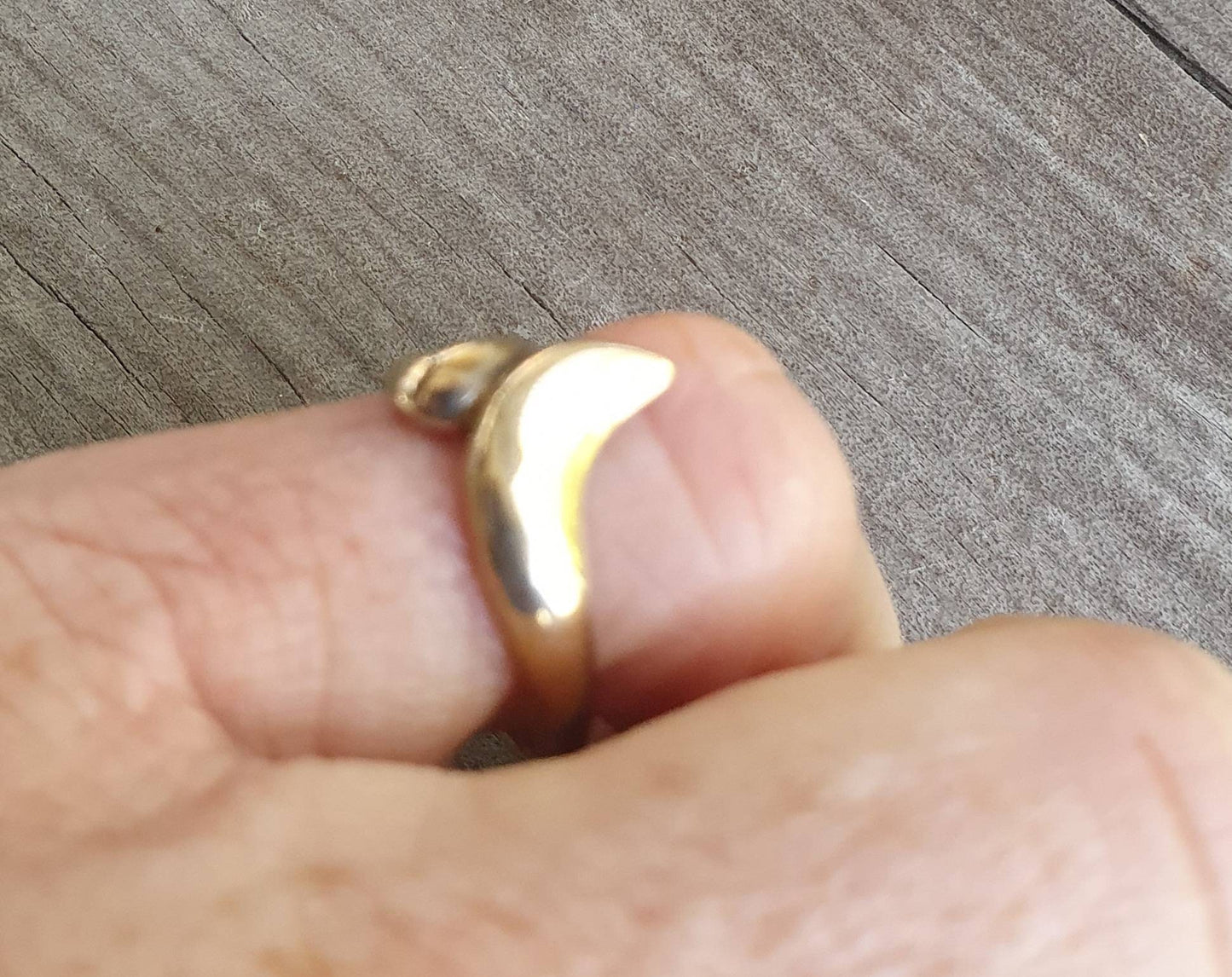 Gold chevron  ring,solid 9ct/9k gold,v shaped ring,modern,handmade,designer,boho,gypsy,wishbone,gold ring