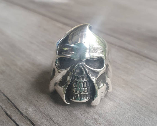 Grim reaper,heavy Skull ring,39gms,sterling silver, steampunk,gothic, punk,biker,hand made,hipster,pirate,medievil,