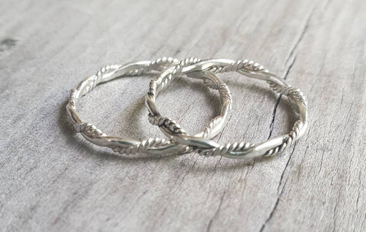 Stacker ring,Twisted wire,Sterling silver,woven wire,fine band,boho rings,thin silver ring,pinkie ring,wire ring