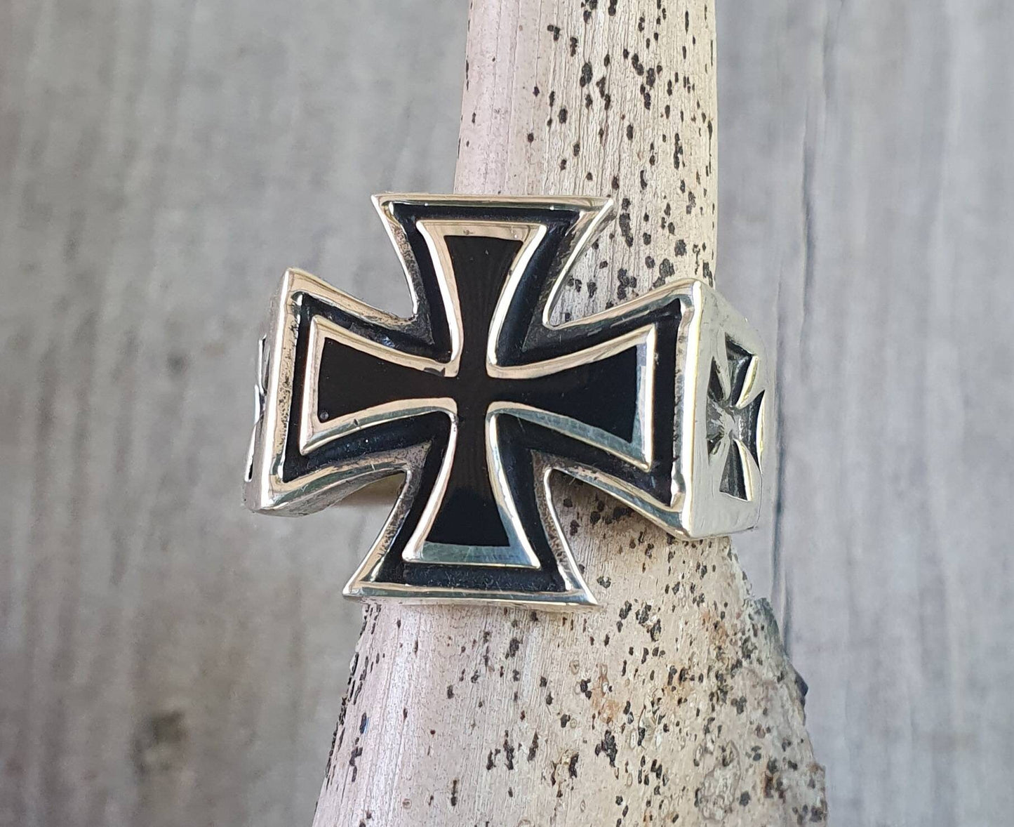 Solid cross ring,sterling silver,black enameled,size 12.5 cross,chopper, even cross,solid back ring ,gothic, Celtic cross,knights templar