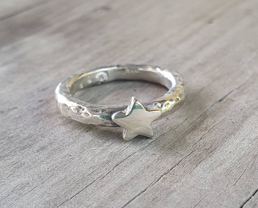 Star ring,hammered sterling silver,stacker,chunky beaten band,handmade,boho,goddess,round wedding band,thick silver ring,