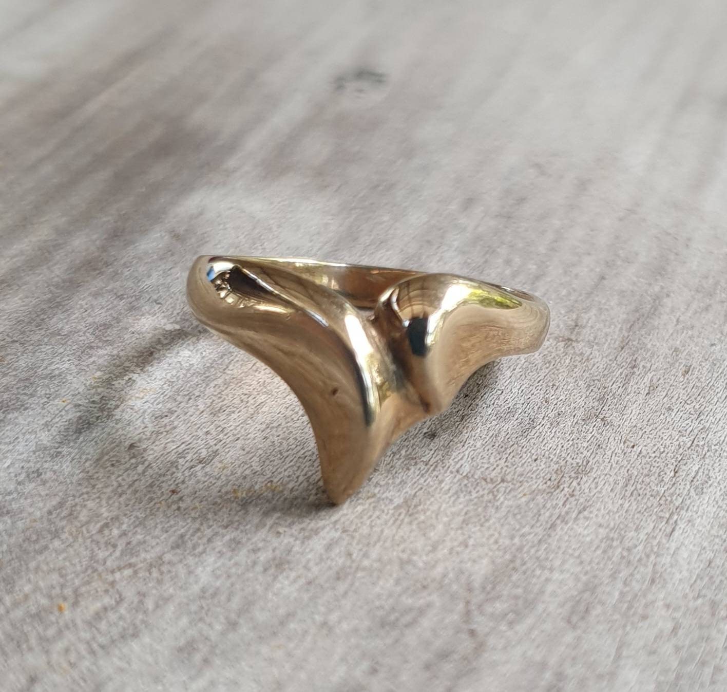 Gold chevron  ring,solid 9ct/9k gold,v shaped ring,modern,handmade,designer,boho,gypsy,wishbone,gold ring