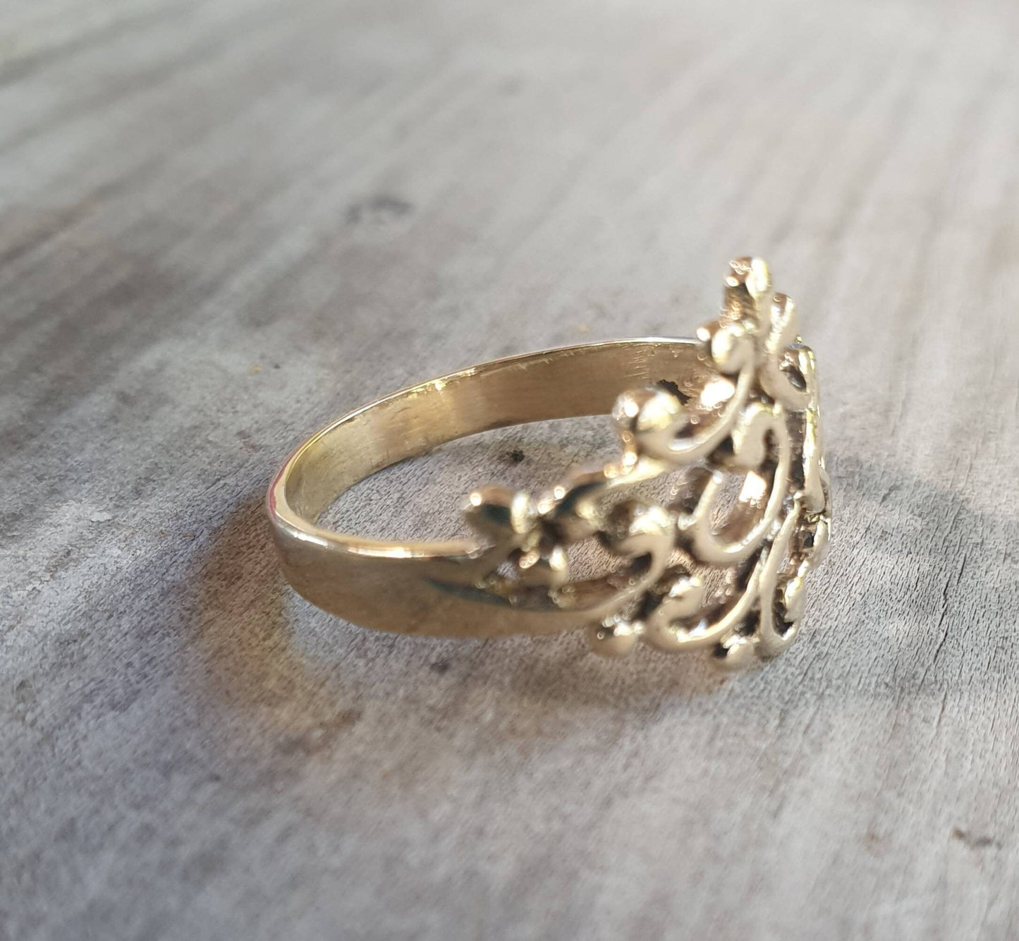 Gold scroll ring,solid 9ct/9k gold,dainty filegree,swirl,art nouveau,woodland  swirl,chevron