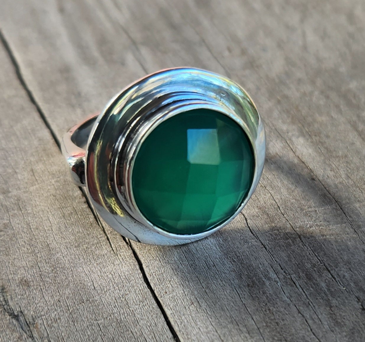 Green onyx ring,sterling silver,big chunky ring,wedding ring,briolette stone,boho,gemstone ring,handmade,retro,modern,industrial,signet