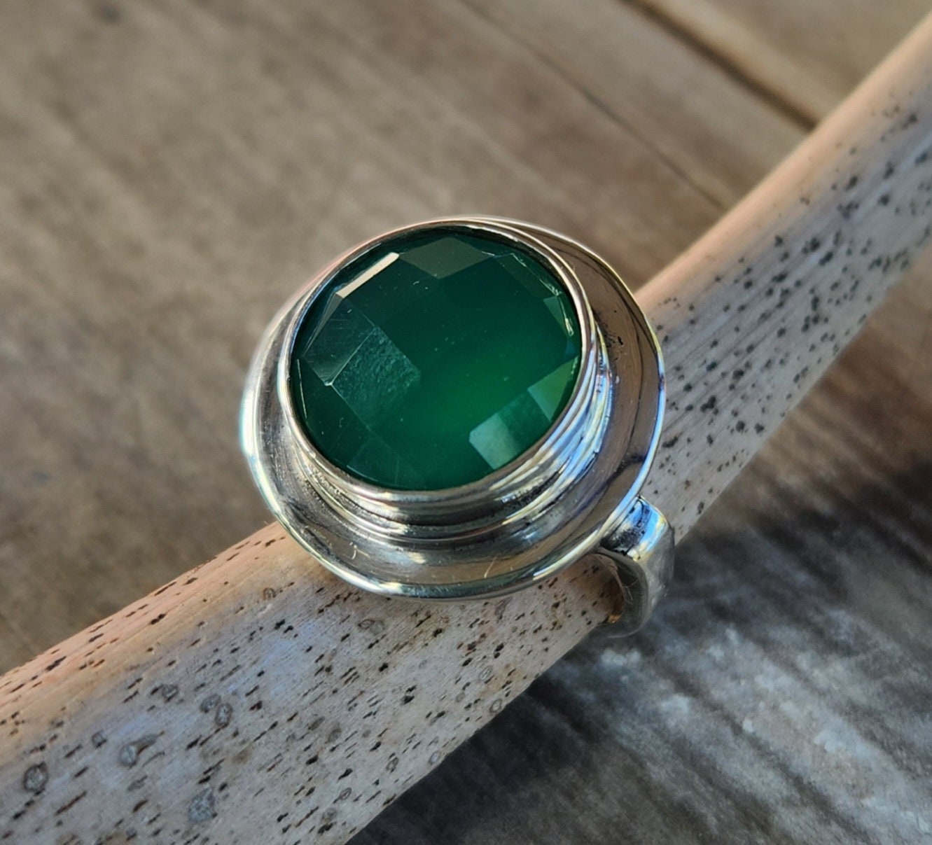 Green onyx ring,sterling silver,big chunky ring,wedding ring,briolette stone,boho,gemstone ring,handmade,retro,modern,industrial,signet