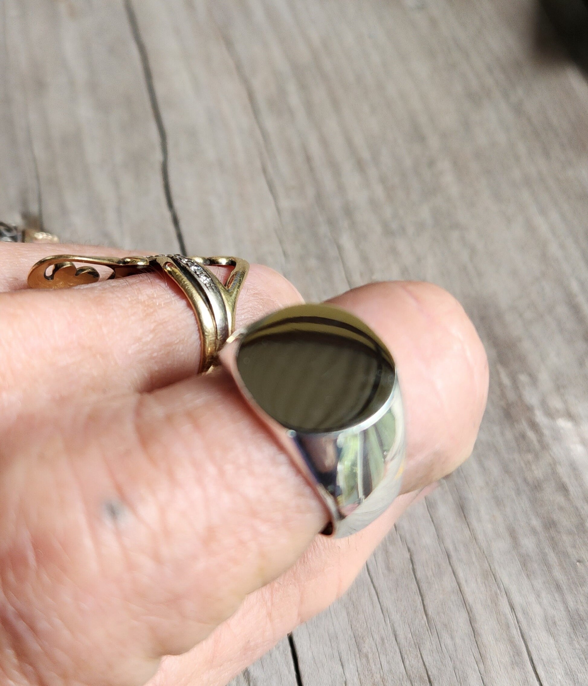 Small signet ring,solid sterling silver,pinkie ring, plain signet,fine,lightweight round top silver ring