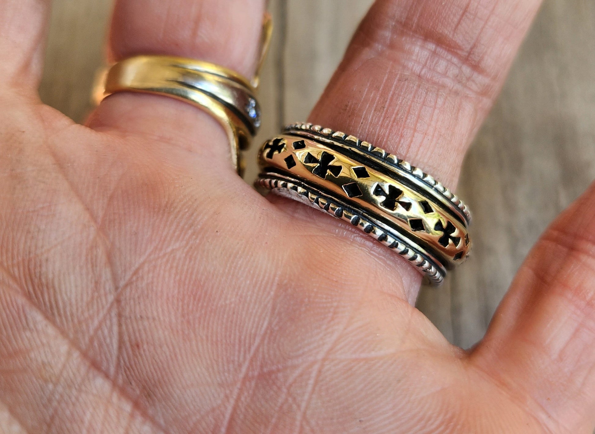 spinner ring,9k gold and sterling silver cross ring,two tone,mixed metal,handmade wedding band,worry ring