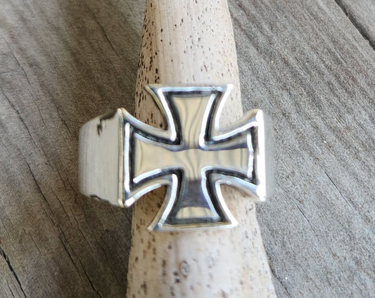 cross ring, solid sterling silver, knights templar, celtic,even sided cross,steampunk,gothic,