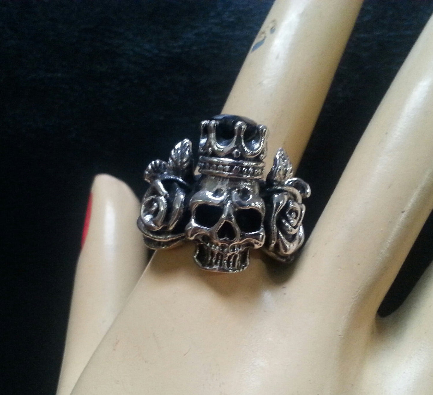 skull rose ring,crown ring, sterling silver ring ,steampunk, gothic punk, pirate,sugar skull,biker,black stone,hand made,hipster,rockabilly