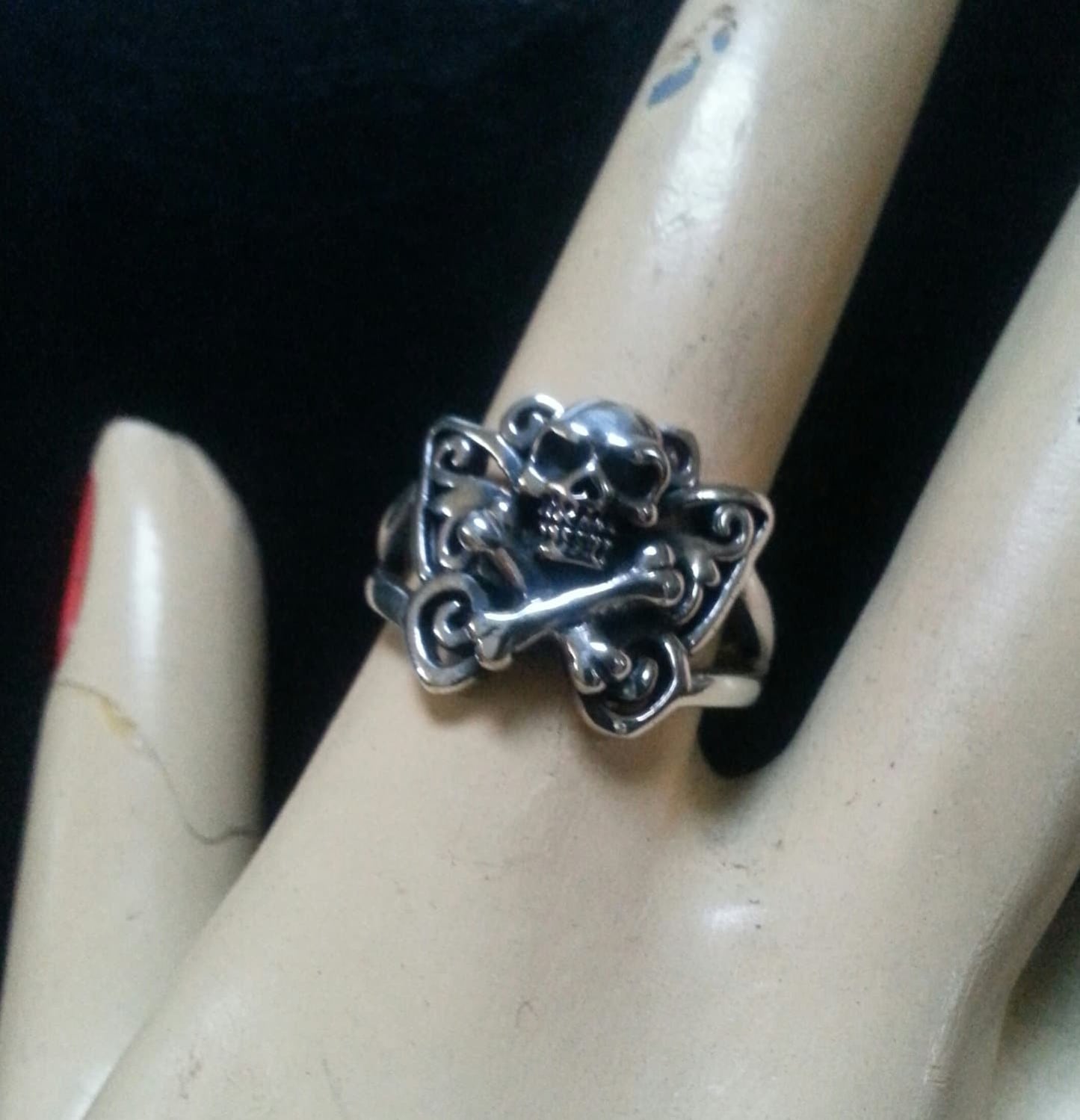 butterfly ring,skull and crossbone,sterling silver,skull ring, filegree,steampunk, gothic,boho,gypsy,skull butterfly ring,rockabilly,handmad