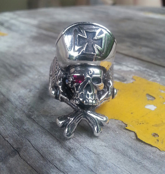 Large pirate ring, Skull and crossbone,sterling silver,chunky,steampunk, gothic,punk,hipster,long ring,handmade,unique,biker,rustic,