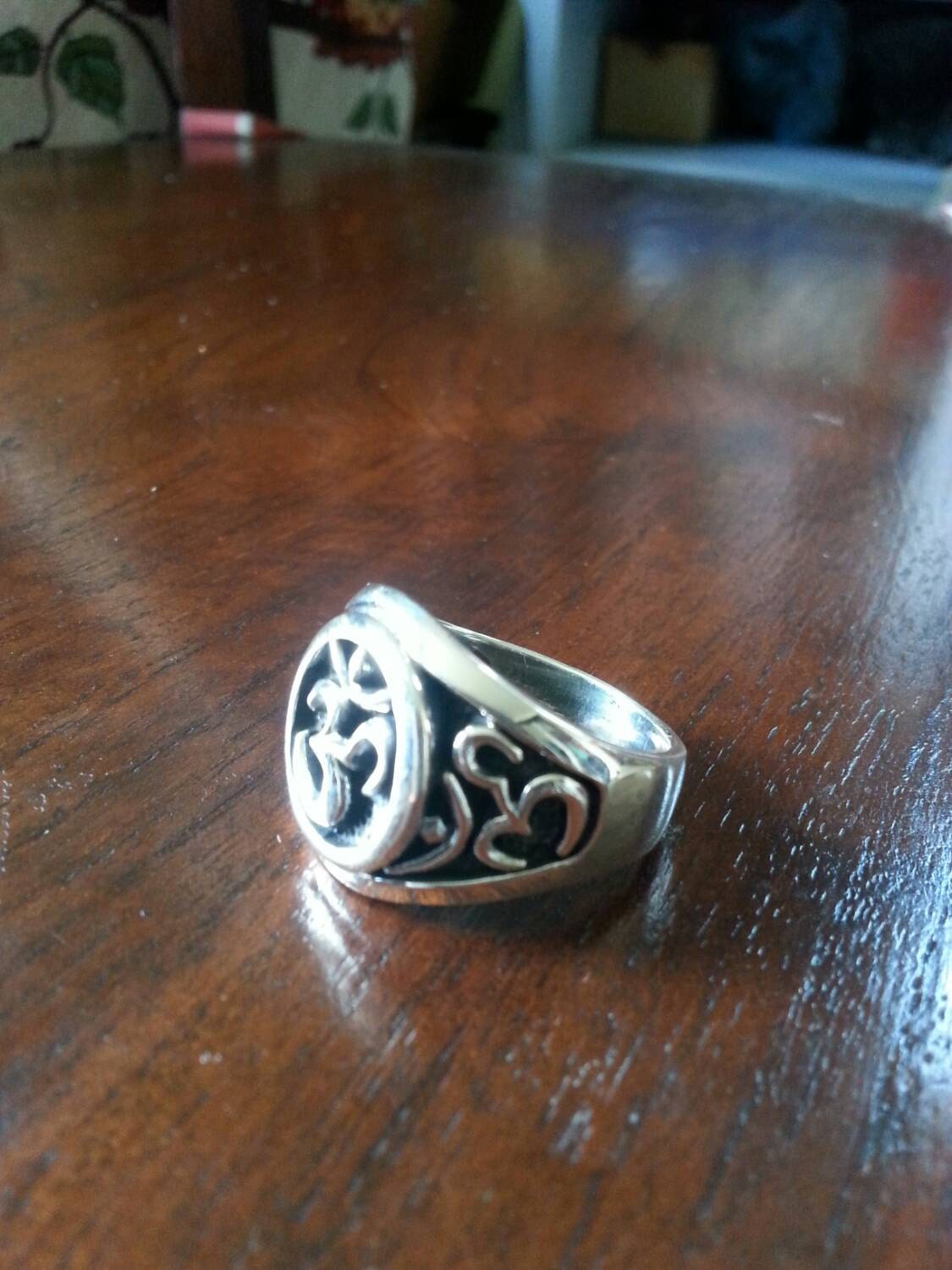 OM ring,sterling silver,mans  ring,signet,yoga,spiritual,boho,divine,new age,budda,Hindi,handmade,hippy,made to order,indian symbol,