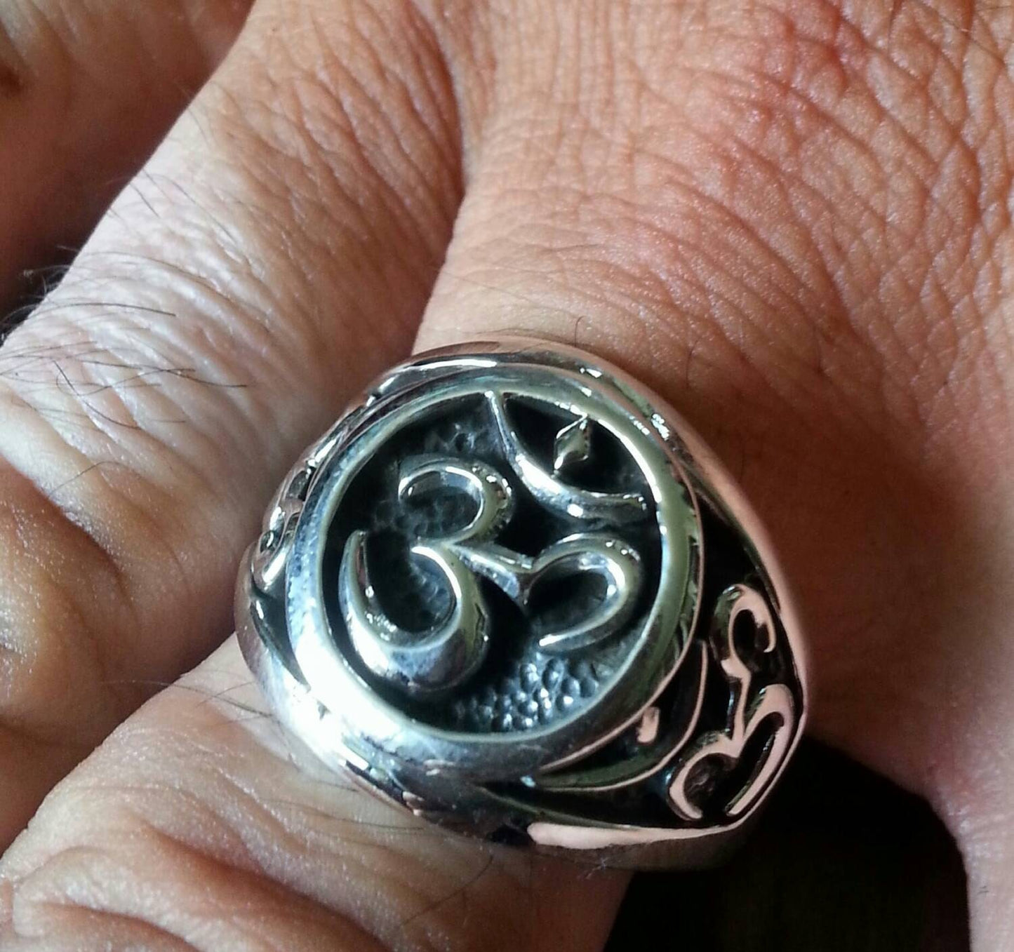 OM ring,sterling silver,mans  ring,signet,yoga,spiritual,boho,divine,new age,budda,Hindi,handmade,hippy,made to order,indian symbol,