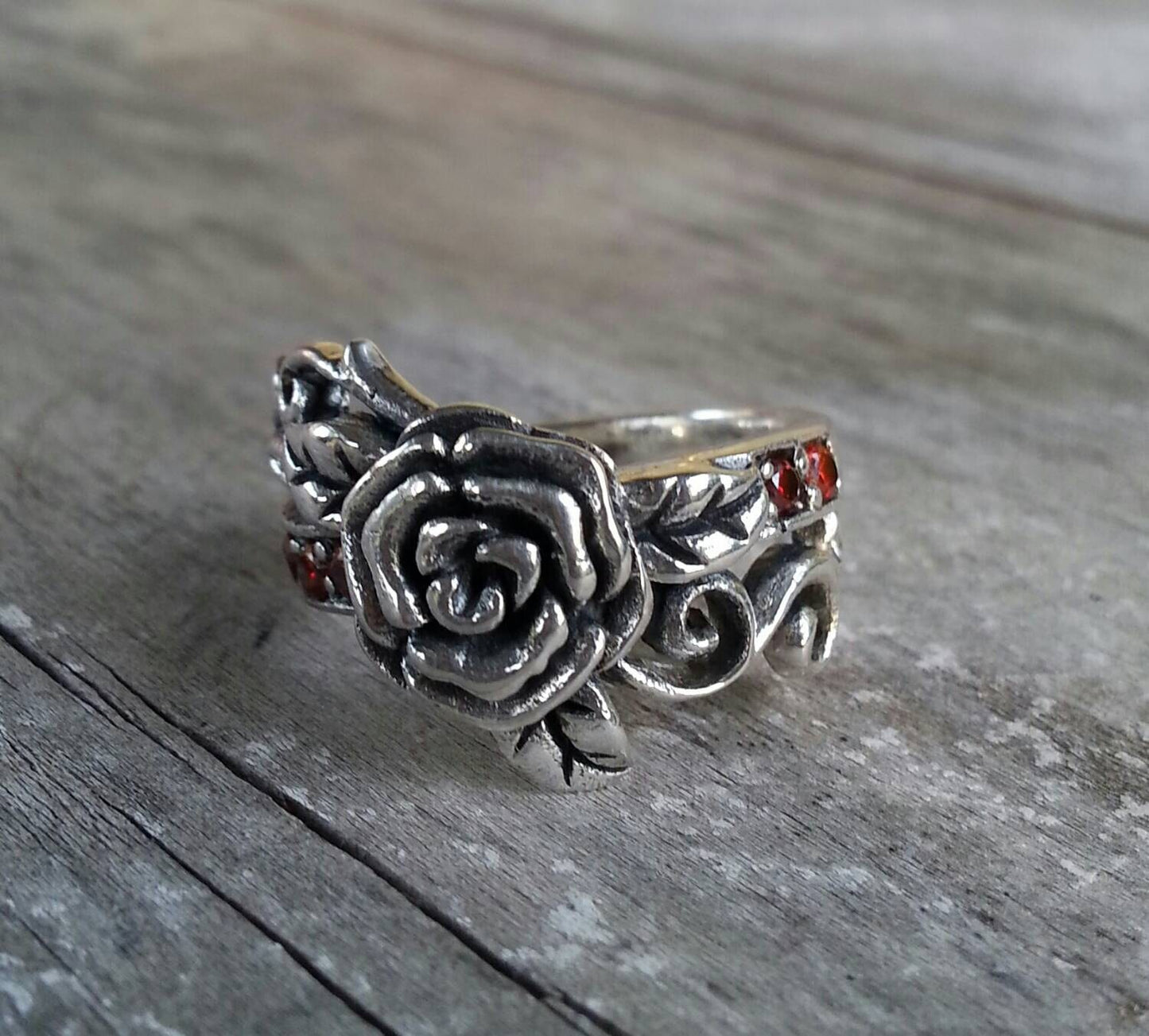 rose ring,Sterling silver,white stones,cz,steampunk, gothic, art nouveau,gypsy, victorian,vintage,rockabilly,hand made,vines,flower,wedding,