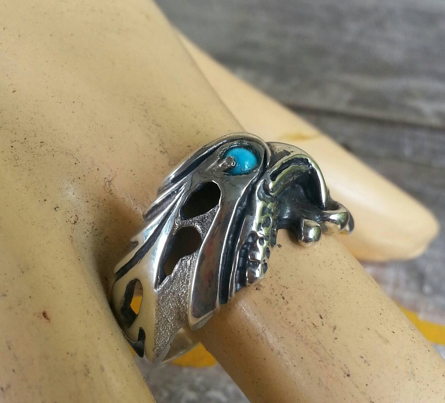 Eagle bird head garnet ring tribal indian cowboy country and western sterling silver ring