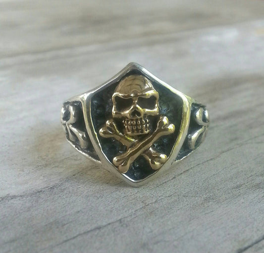 skull and crossbone ring,Two tone,9ct gold and sterling silver,pirate ring, steampunk gothic punk